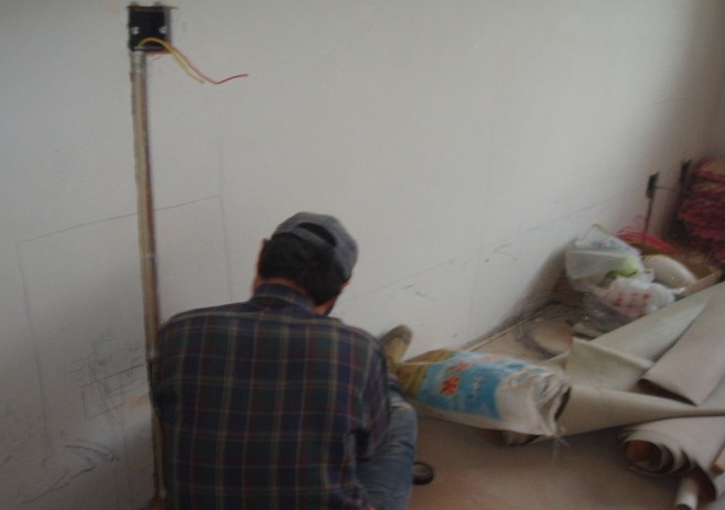 桂林水电工黄师傅