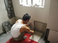 贴瓷砖王师傅